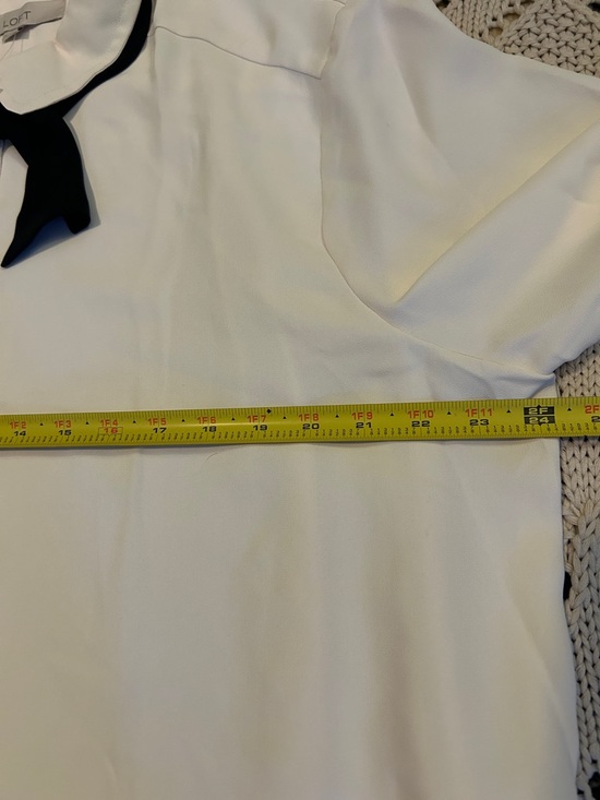LOFT Cream Button Down Blouse with Black Tie Nevk Sz XL NWT - Picture 4 of 8